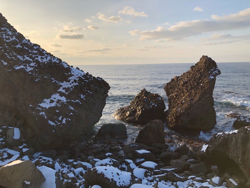 懐かしい雷電の海岸に奇岩「傘岩」を探しに行ってみました