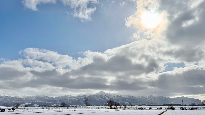 共和町から見た岩内岳